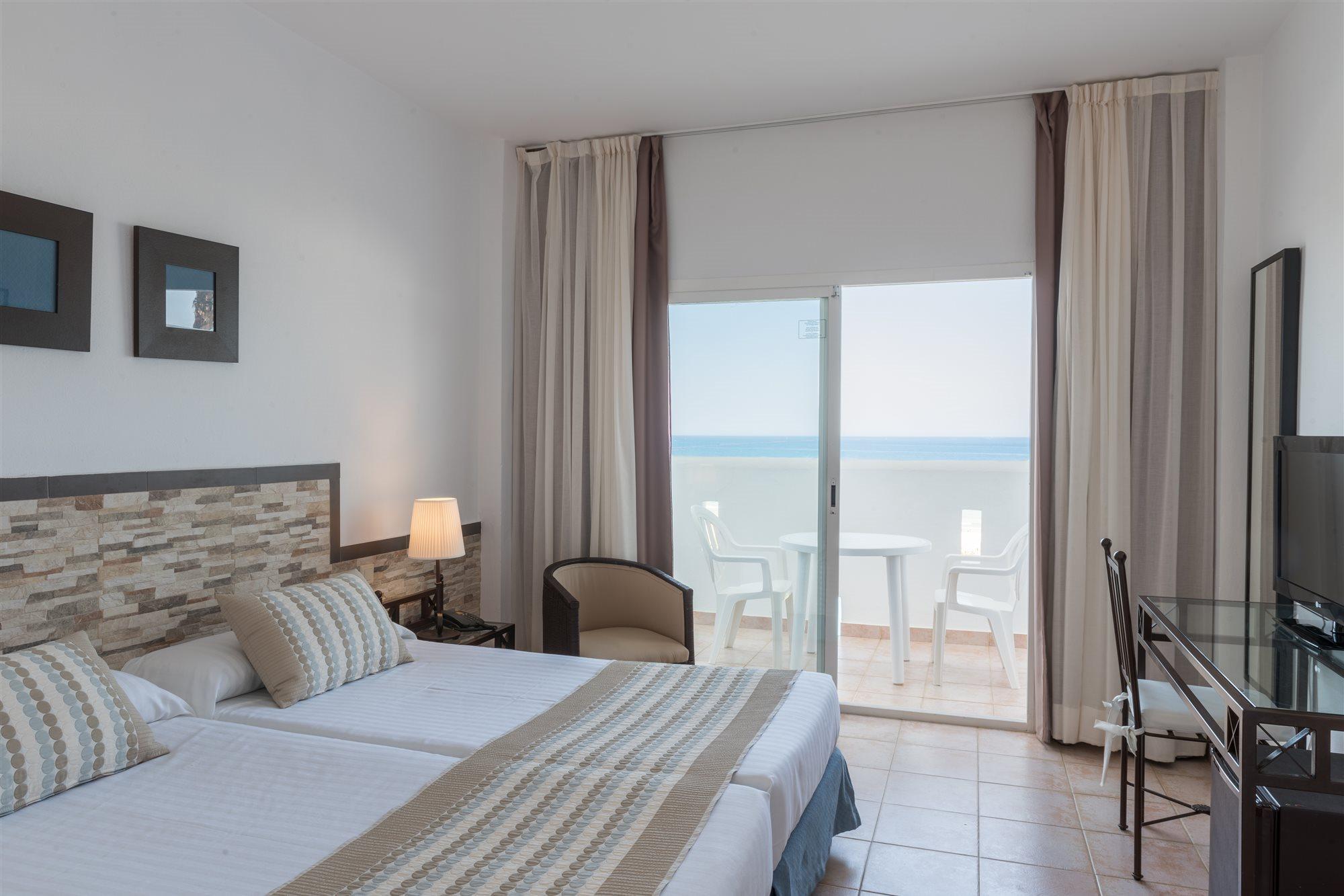 Fergus Conil Park Hotel Conil De La Frontera Ngoại thất bức ảnh